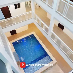 Cozy Entire Unit With Pool Access Angeles